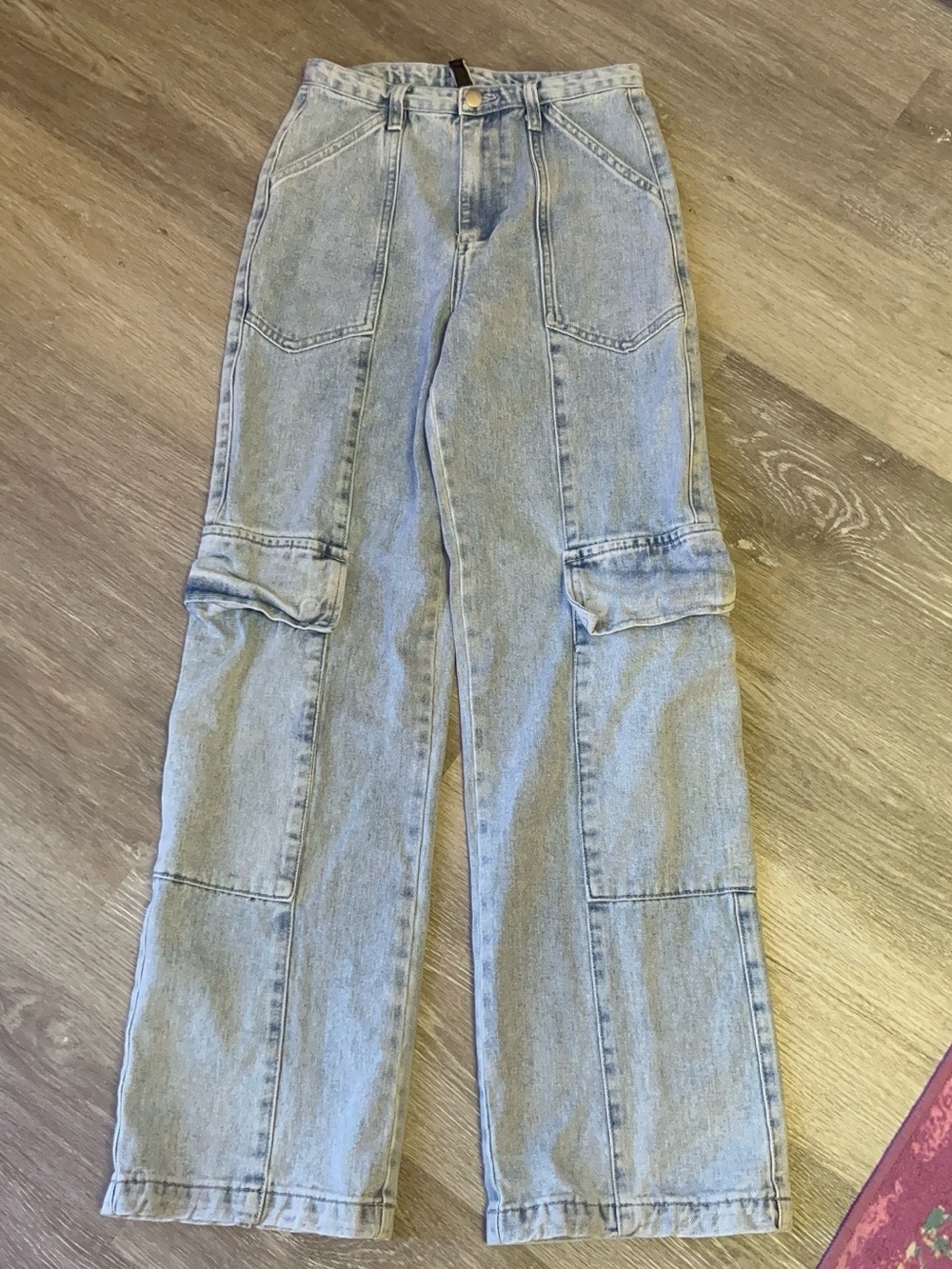 Windsor Baggy Light Wash Cargo Straight-Leg Women's Jeans Small
